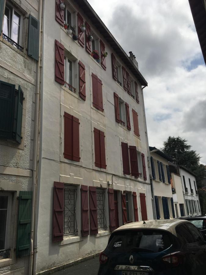 Belle Chambre Au Coeur De Bayonne Lägenhet Exteriör bild